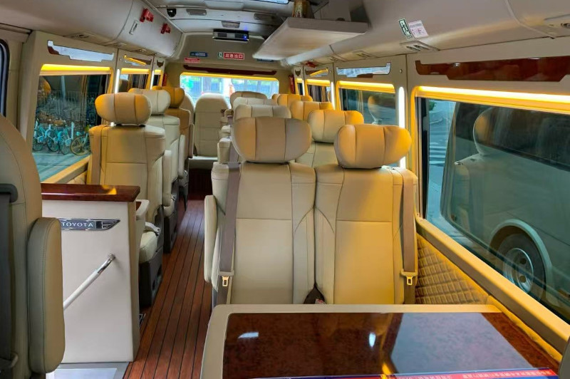 深圳豪华中巴出租_考斯特包车去韶关2天1夜