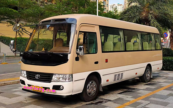 深圳旅游包车